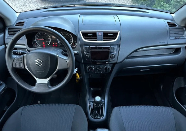 Suzuki Swift cena 25400 przebieg: 108000, rok produkcji 2011 z Żywiec małe 667